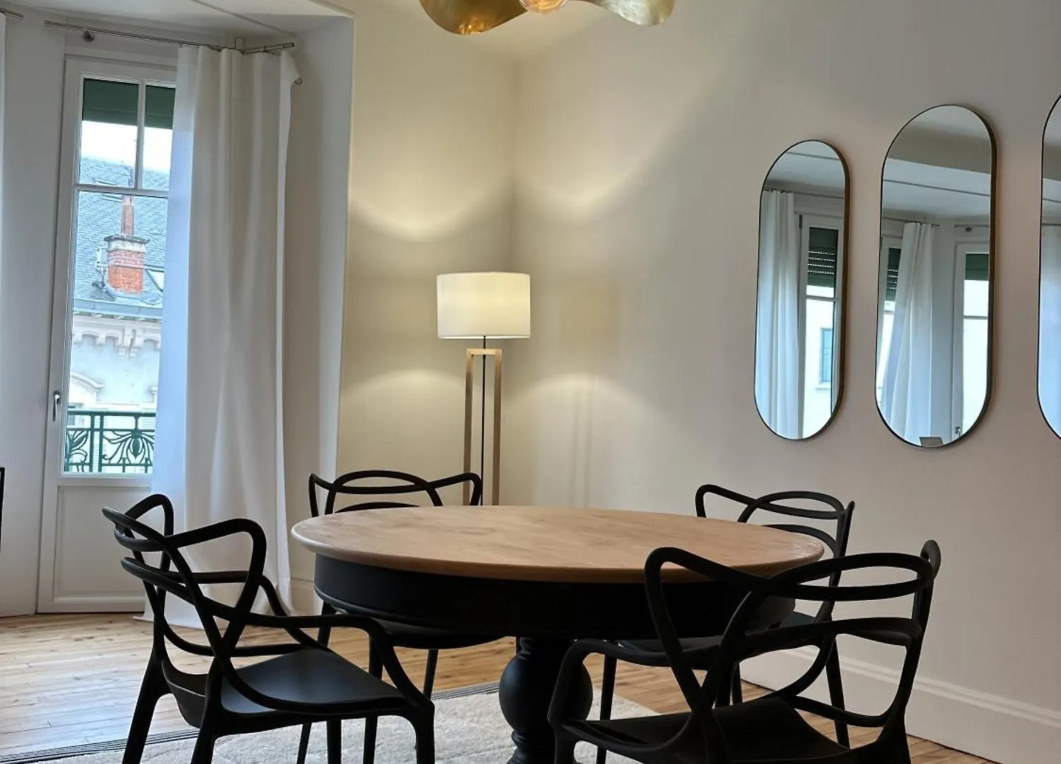 Apartment Appartement Eugenie Vichy