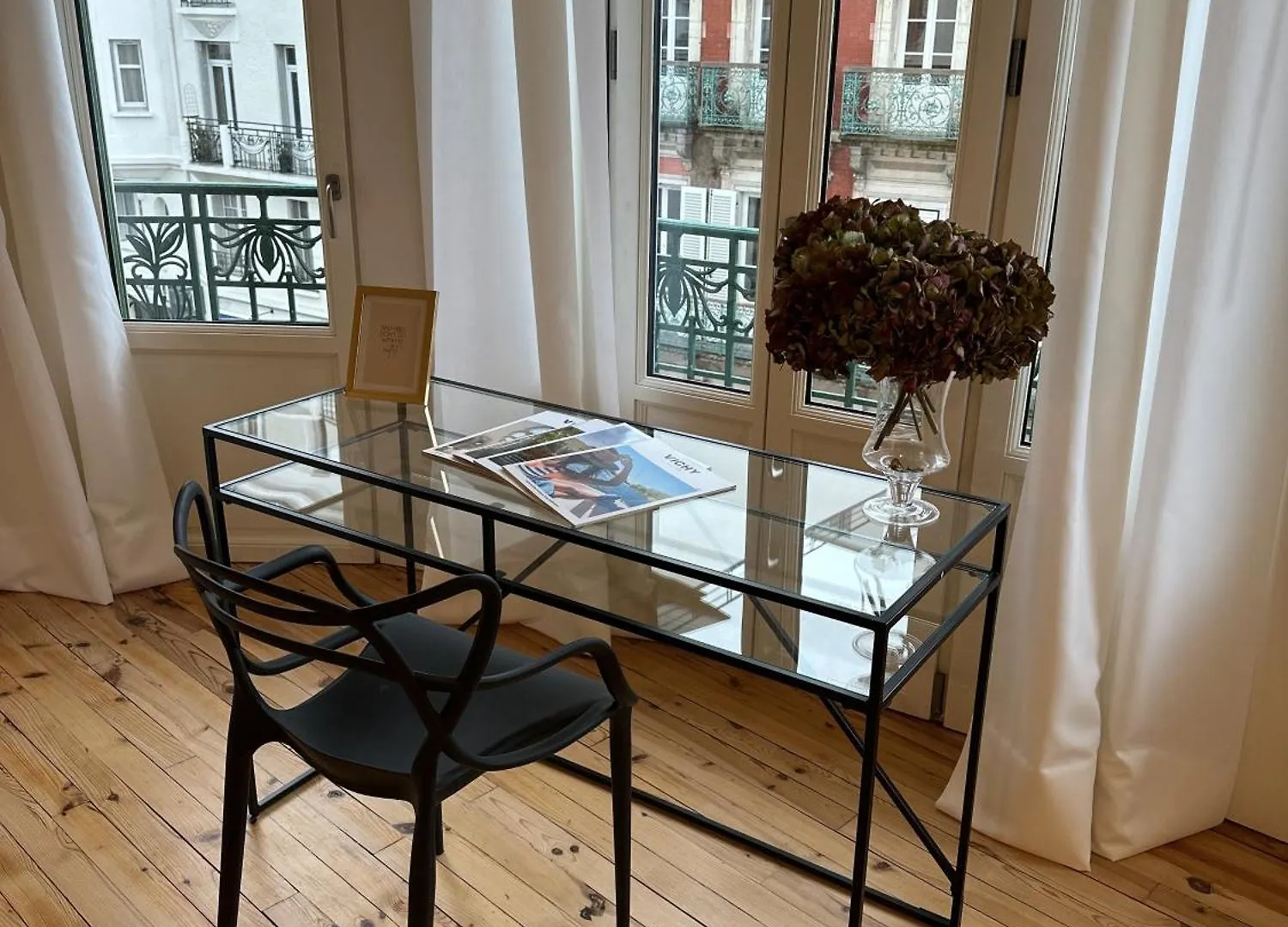 Apartment Appartement Eugenie Vichy